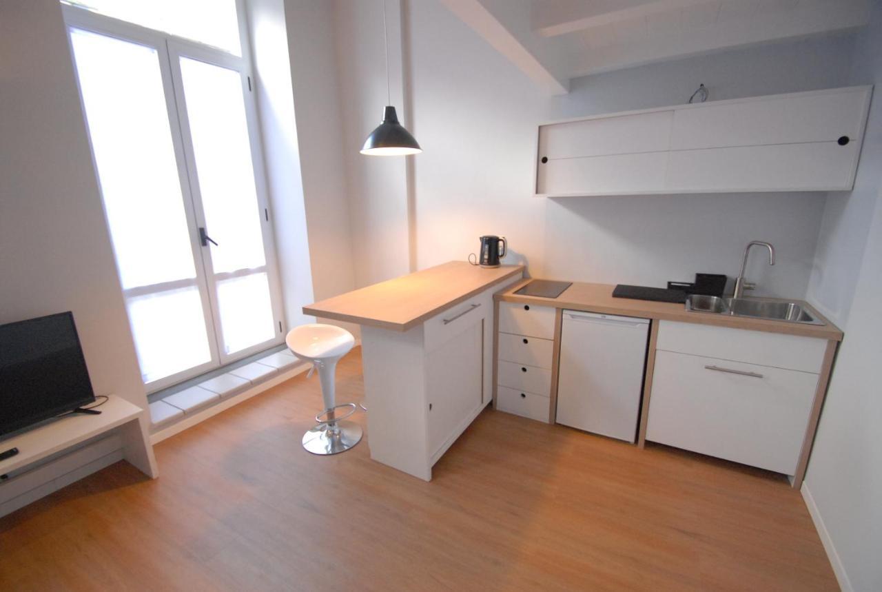 Vicool Apartments - Centro Storico Napoli ภายนอก รูปภาพ