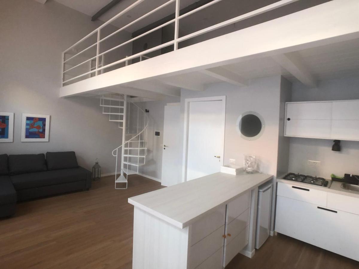 Vicool Apartments - Centro Storico Napoli ภายนอก รูปภาพ