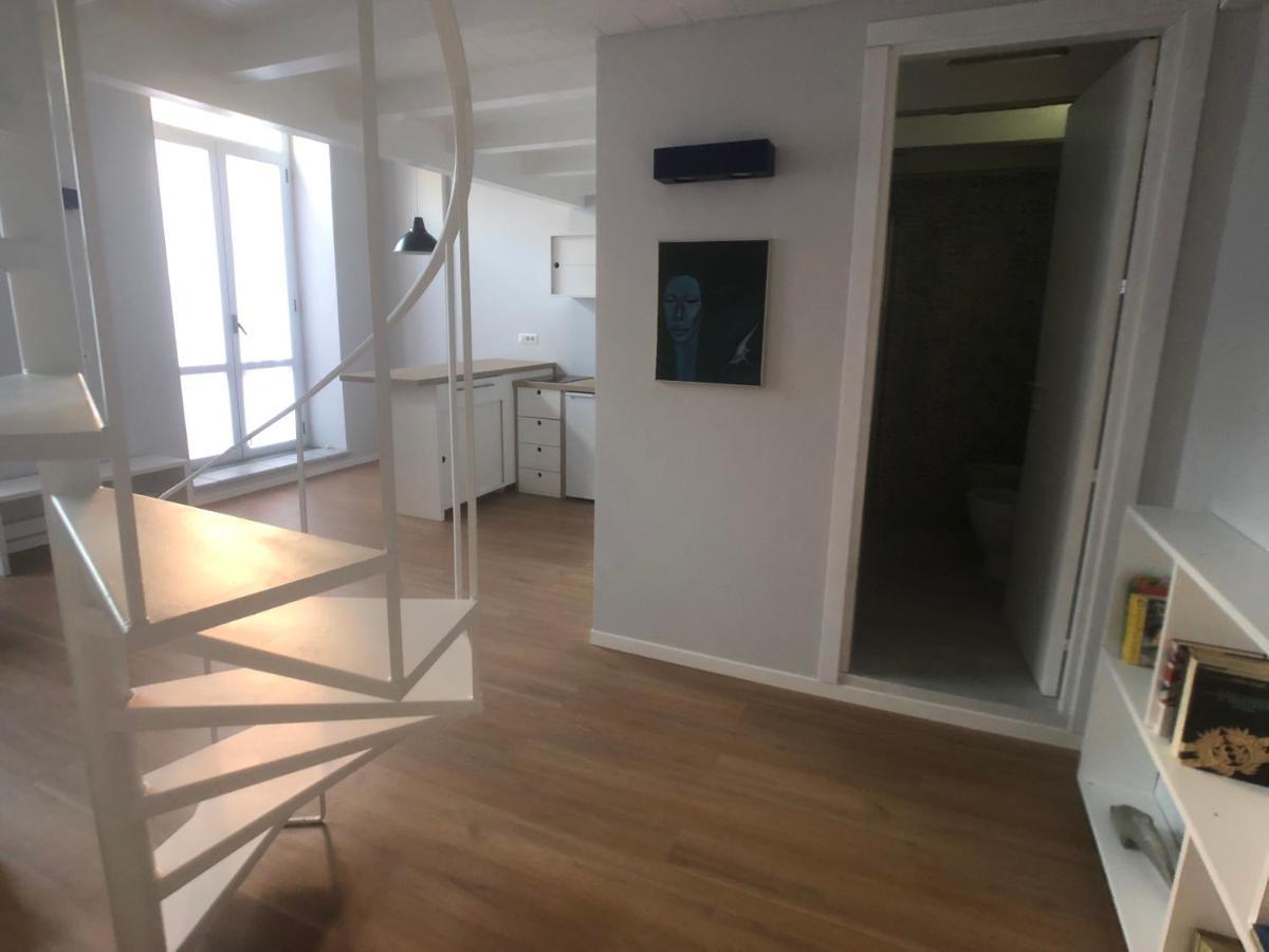 Vicool Apartments - Centro Storico Napoli ภายนอก รูปภาพ