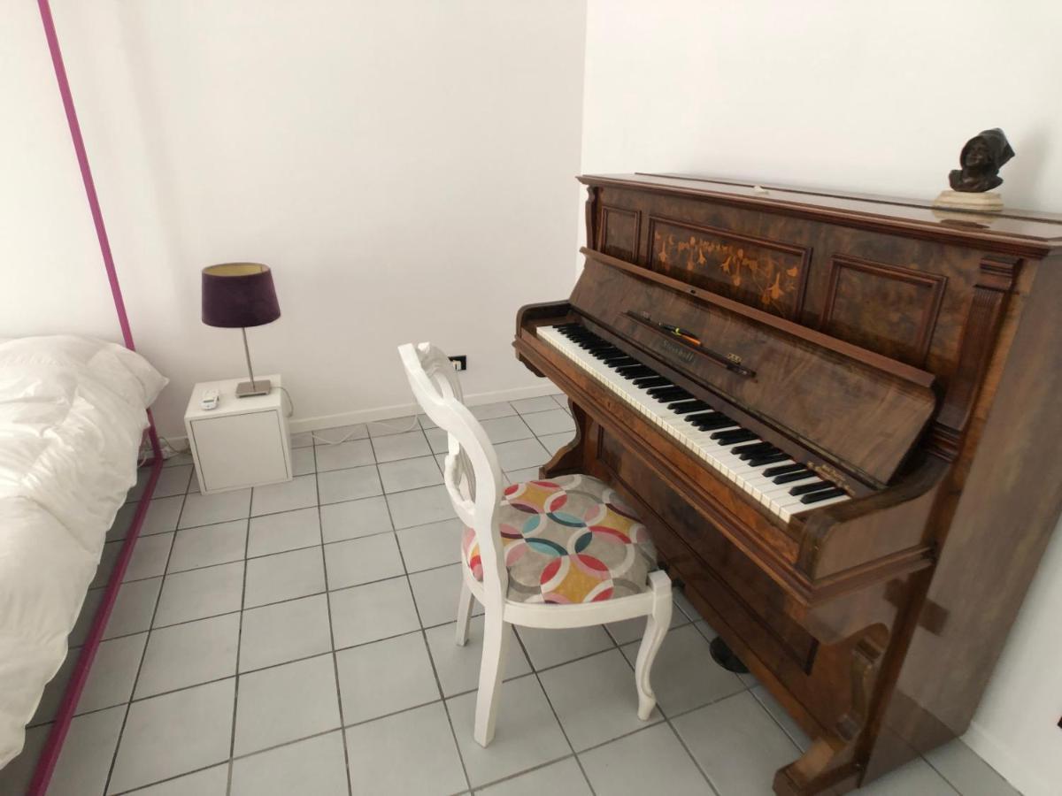 Vicool Apartments - Centro Storico Napoli ภายนอก รูปภาพ
