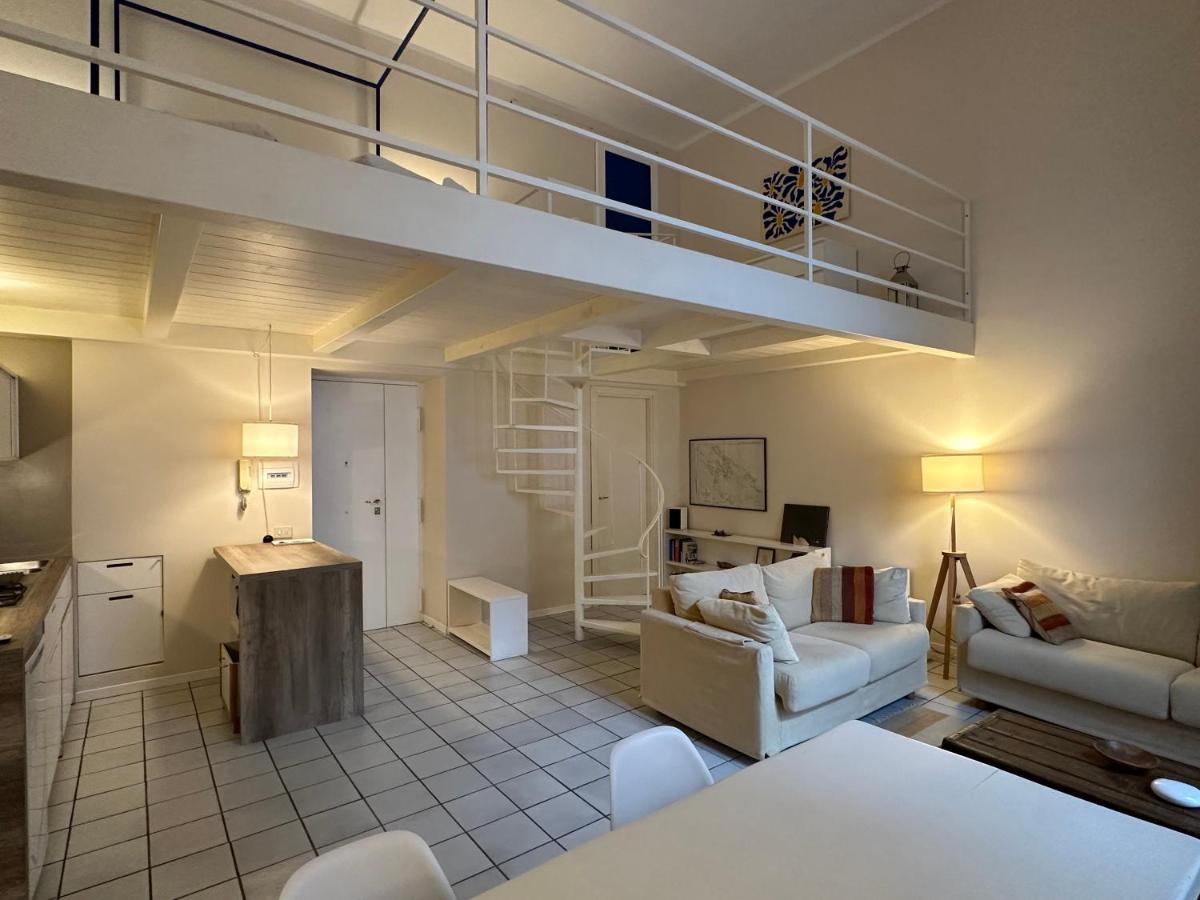 Vicool Apartments - Centro Storico Napoli ภายนอก รูปภาพ