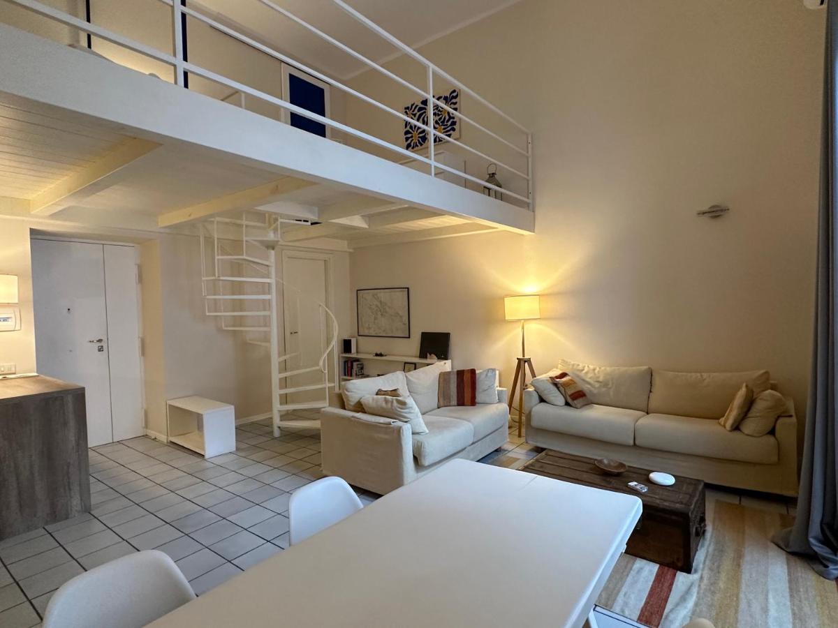 Vicool Apartments - Centro Storico Napoli ภายนอก รูปภาพ